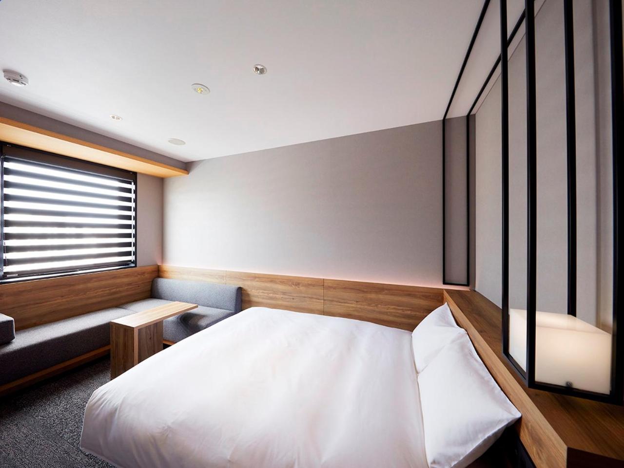 Hotel Androoms Shin-Osaka Exterior foto
